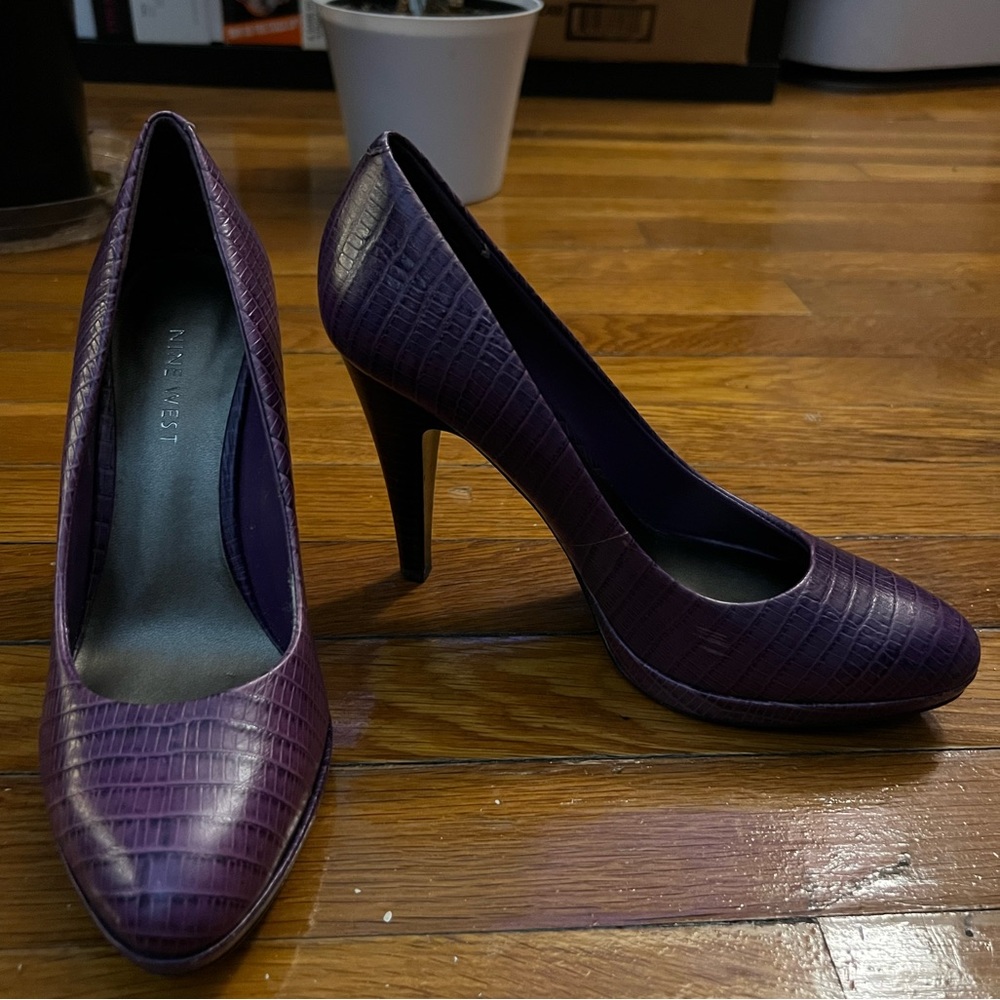 Nine West Classic Pump: Sz 6.5 womens